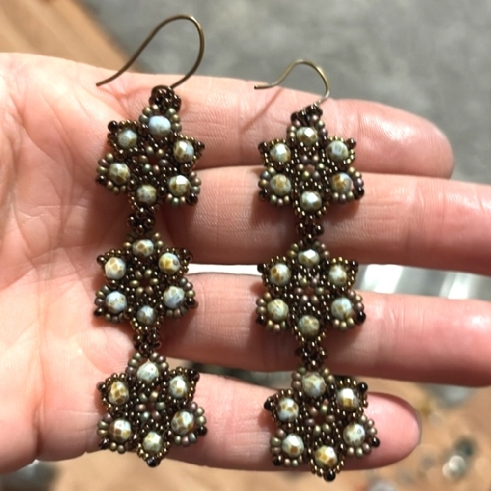 VINTAGE HANDMADE FLORAL TINY COLORED BEADED COPPER METAL DROP HOOK 3.2" EARRINGS